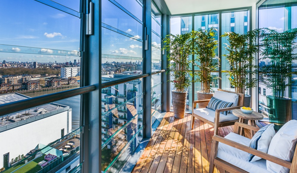 River-view-balcony
